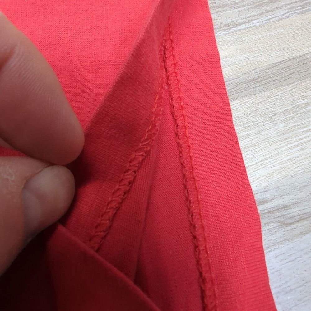 Vintage Single Stitch Disney Mickey Mouse Shirt Size XL Red Made in USA - Picture 4 of 9